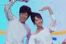 谭松韵妖娆献舞《隔壁泰山》，凌潇肃化身呆萌小猫，难得一见啊！视频封面