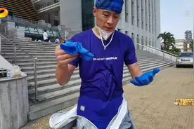 平民英雄：中国民间志愿者赴柬埔寨协助抗疫，队员每天流汗好几升视频封面