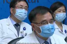 杭州医生用超声机器人给武汉患者做B超视频封面