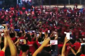 主场不容侵犯！现场直击恒大球迷天河盛况 全场沸腾震撼人心！视频封面