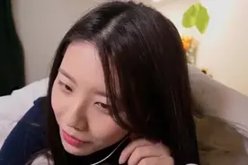 （助眠）韩国小姐姐，掏耳朵和轻语视频封面