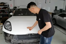 保时捷Macan和奥迪Q5有什么区别？品牌价值到底有多大？视频封面