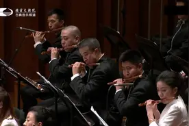 中央民族乐团现场演奏《黄河》，气势恢宏，振奋人心！视频封面