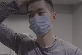 帅哥：皮肤白嫩身材健硕的肌肉男，长得太帅了！