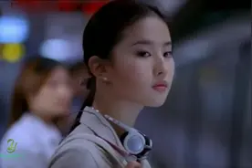 16岁的刘亦菲还有婴儿肥，但是嫩的出水，皮肤吹弹可破！美若天仙视频封面