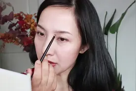 如何画出根根分明的眉毛？视频封面