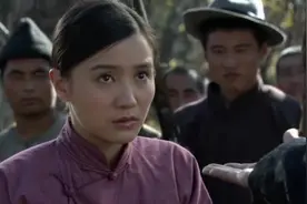 年代剧：小宋佳什么都不管了，跟震三江进山当土匪，还当了土匪头