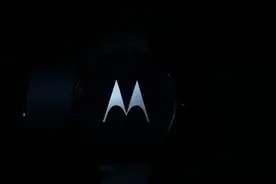 MOTO 360 手表视频封面
