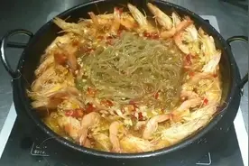 大年初四为您奉上一道“四季发财” "金丝富贵如意”的#美食#菜品视频封面
