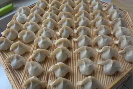 蘑菇水饺这样调馅太好吃了，鲜香味美，营养丰富，孩子说能吃20个视频封面