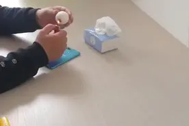 生活小常识之手机摄像头清理_标清视频封面