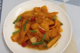 南瓜最下饭又简单的做法：醋溜南瓜片，真的好下饭