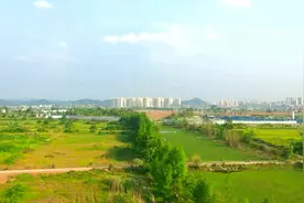 达成铁路之成都到达州视频封面