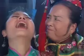 你没有见过的容嬷嬷和紫薇互换配音，一时无法接受，笑趴了！视频封面