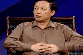 易中天：不管从祖籍还是从出生地，我都是个地地道道的湖南人！视频封面