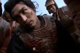 为掩护项羽突围，有名的项庄战斗到了最后，被灌婴一刀杀死视频封面