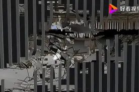 美国911事件双子楼倒塌，专家模拟飞机撞楼情景，结果会是这样！视频封面