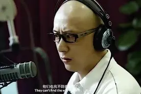 吃着饭眼，泪掉在了碗里，没有觉得咸，反而更甜了。视频封面