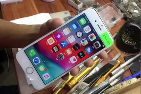 iphone系列机型信号差维修就这么几招，更换中频IC就可完美修复视频封面