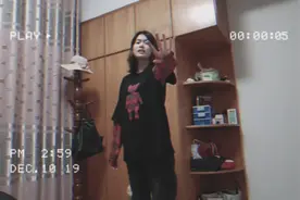 身高170的媳妇儿试穿几件蕾丝衣服，身材真棒，穿出模特的感觉了视频封面