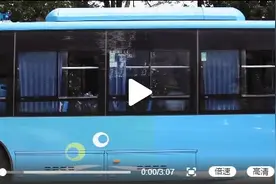 听得上头！​公安反诈版《路灯下的小姑娘》图片