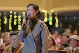 刘敏涛对山东人不让女人上桌吃饭的事情做了详细的解释视频封面