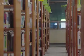 韩剧《春夜》中好听的英文插曲，安静而美好视频封面