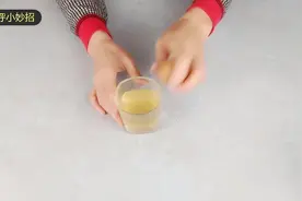 啤酒里面加鸡蛋，好多人不知道有什么用途，看完告诉身边人视频封面
