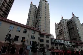 随拍江西赣州超百万人口的于都县，看城市建设的如何视频封面