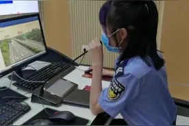 “您的车正在违停，请尽快驶离！”武汉交警用高科技“隔空喊话”视频封面