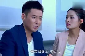 女神李沁的脚型很美，被霸道总裁揉脚视频封面