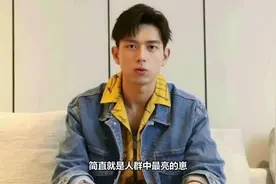 你的“现”男友！李现口罩遮面难掩帅气步伐潇洒视频封面