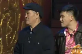 爆笑：赵本山开车带孙子喝酒，路上查酒驾给孙子灌酒，警察都懵了视频封面