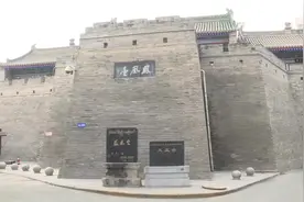 红色文物背后的党史故事：凤凰台上的红色电波图片