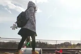 AKB48的小姐姐踢馆了，Center联合鼠女要成为马路须加学园的Top!视频封面