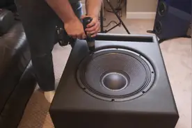 18寸低音炮制作视频封面