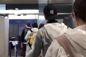 华人回国过程实录：先做核酸检测再自费隔离14天，警方24小时监控