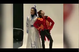 华晨宇马天宇COS哪吒敖丙 神态动作惊人相似视频封面