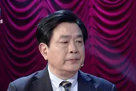 1995年，他在武汉同济医院，主刀完成国内第一例背驮式肝移植手术视频封面
