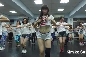 艾丽莎  MEE TOO 爵士舞  细节慢动作 来大家一起学视频封面