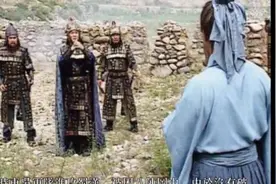诸葛亮设计将陆逊困在八阵图，为何诸葛亮的岳父却要救他一命？视频封面