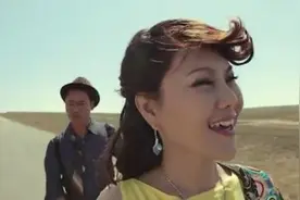 【乌兰图雅经典】《套马杆》套马的汉子你威武雄壮  奔驰的骏马视频封面