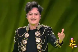 云飞一首《美丽的草原我的家》,太好听了，一定要听一下！视频封面