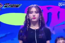i.o.i重组失败，曾为c位她该何去何从【SOMI】 《BIRTHDAY》视频封面