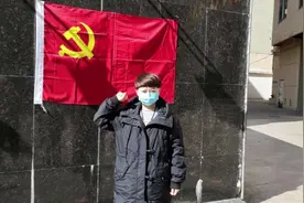 战斗在武汉抗疫一线的女护士  是个大美女视频封面