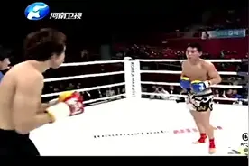 武林风：中国勇士郑召玉出征韩国，首场比赛就拿下开门红！视频封面