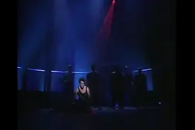 1.歌曲一个忧伤者的求救视频封面