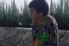 泰星Chompoo分享双胞胎儿子的“健身”日常，萌翻网友图片
