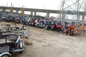 交通事故后电瓶车被拖到这里，一会拉走，会不会收我天价停车费？视频封面