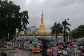 缅甸最大城市仰光，街头逛逛，这里男人也穿裙子。视频封面